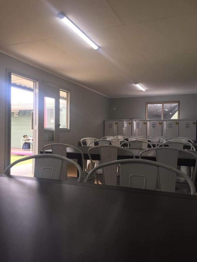 Palm Tree Backpackers Pansiyon Bundaberg Dış mekan fotoğraf