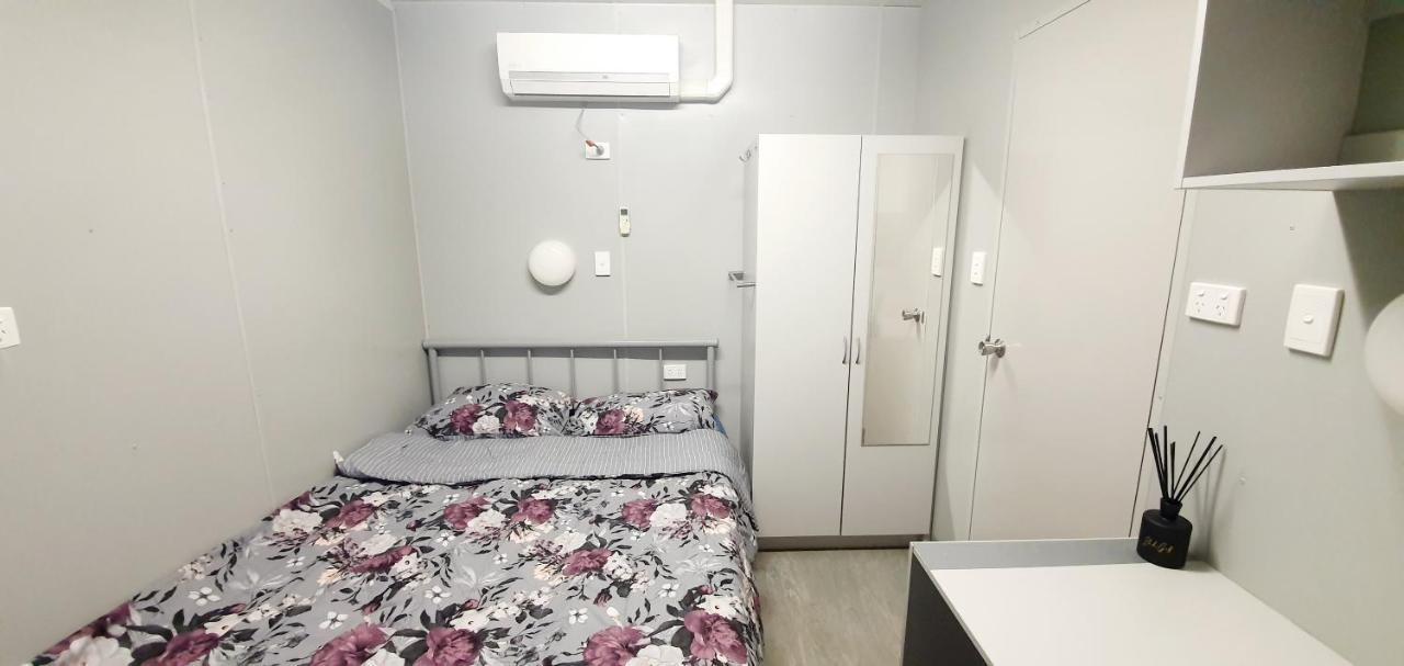 Palm Tree Backpackers Pansiyon Bundaberg Dış mekan fotoğraf