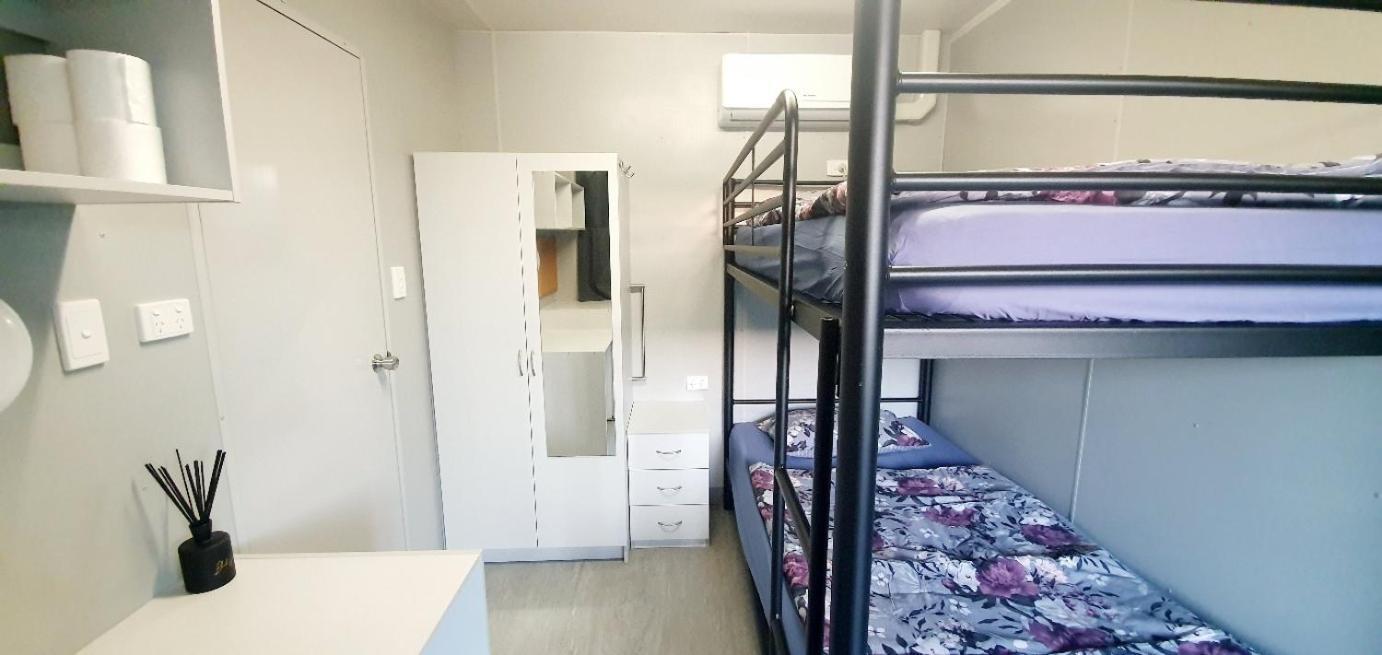 Palm Tree Backpackers Pansiyon Bundaberg Dış mekan fotoğraf
